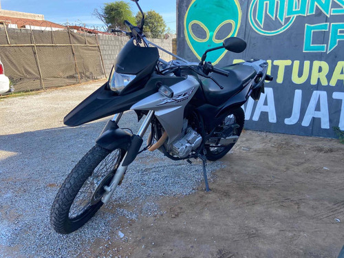 Honda Xre 300cc