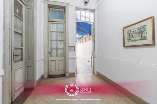 5amb C/dep · 211m² · Pb! 2 Patios! S/exp! Apto Prof! A Refacc! · Oportunidad!