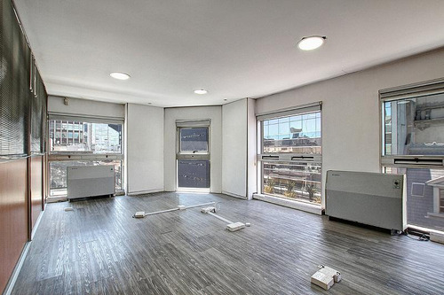 Oficina En Alquiler En Microcentro. Piso Completo De 210 M2. Dos (2) Cocheras