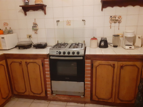 Imagen 5 de 8 de Casa Cómoda De Un Nivel En El Ingenio