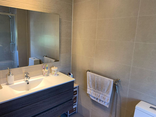 Amplio Duplex Con Gran Terraza En Tranquila Calle