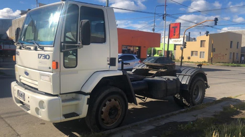 Tractor De Carretera