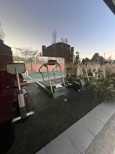 Venta Departamento 2 Ambientes En Tortugas I