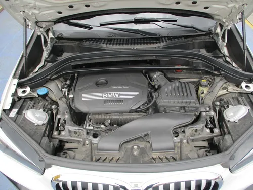 Bmw X1 Sdrive 18i 4x2 1500cc At Aa