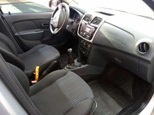 Imagen 5 de 15 de Renault Sandero 2016 1.6 Expression 90cv