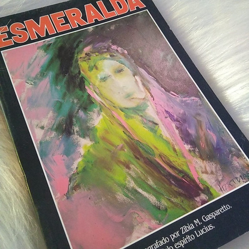 Livro Esmeralda