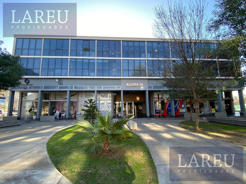 Oficina En Venta, Complejo 46 Plaza