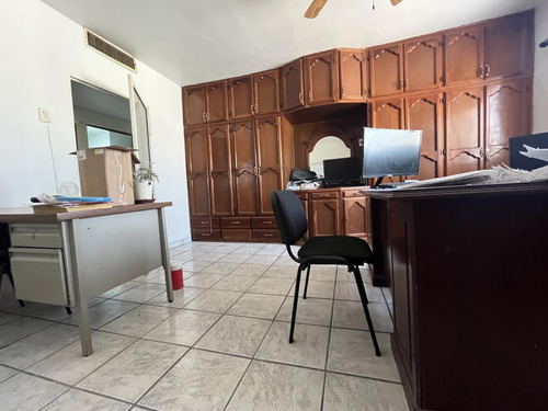 Edificio En Venta En Filadelfia, Gómez Palacio, Durango