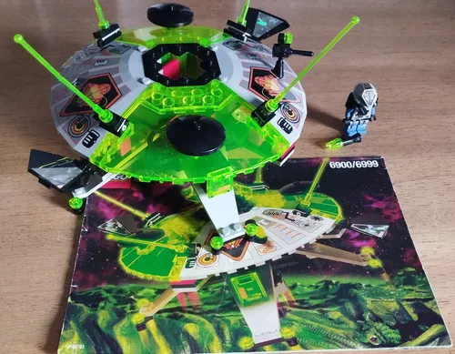 Lego Space 6900 Cyber Saucer | MercadoLivre