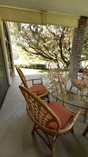 Casa En Venta, Con Vista A Campo De Golf En Zapopan, Jalisco.