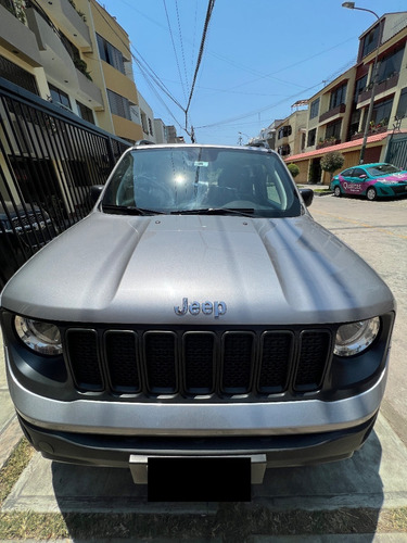 Imagen 4 de 16 de Jeep Renegade 2022