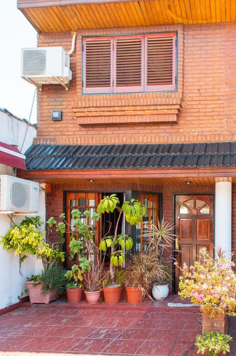 Imagen 1 de 16 de Venta Casa Duplex 3 Ambientes Haedo Moron