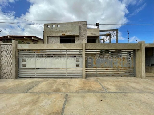 Imagen 3 de 9 de Apartamento En Venta En Av Ramon Antonio Medina. Coro