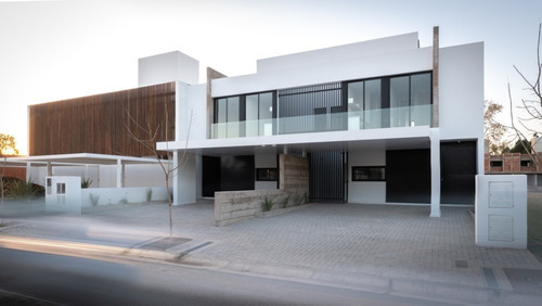 Imagen 13 de 27 de Greenville 2, Duplex De 3 Dormitorios En Venta Con Patio Asador Cochera Doble