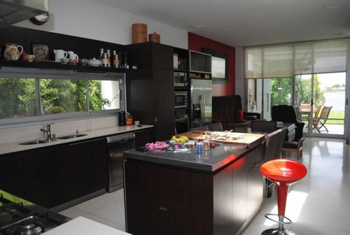 Casa En Venta Ubicado En Santa Barbara, Tigre, G.b.a. Zona Norte