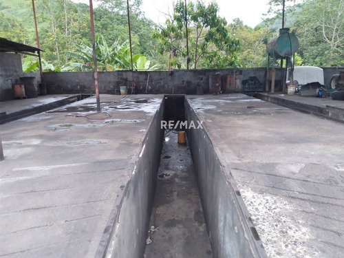 Imagen 5 de 13 de Venta De Terreno De 4701 Mts.2, Donde Funciona Un Autolavado De 379,15 Mts.2
