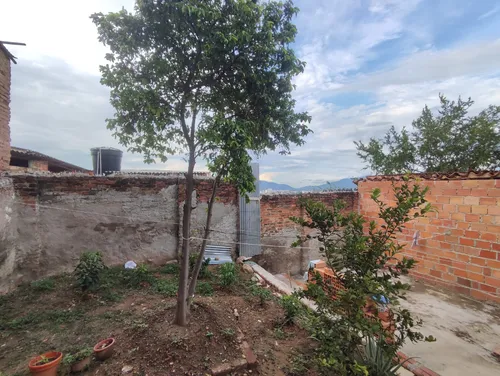 Casa En Arriendo En El Contento. Cod A30695