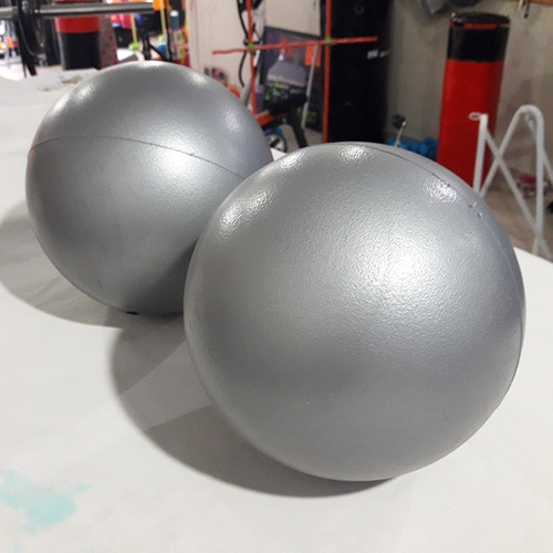 Imagen 2 de 3 de Pelota Pilates 21 Cm Diametro Yoga Pilates