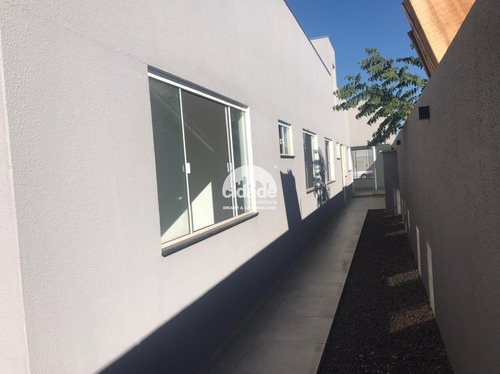 Imagem 11 de 13 de Casa Residencial À Venda, 2 Quartos, 1 Suíte, 2 Vagas, Brasilia - Cascavel/pr - 12565