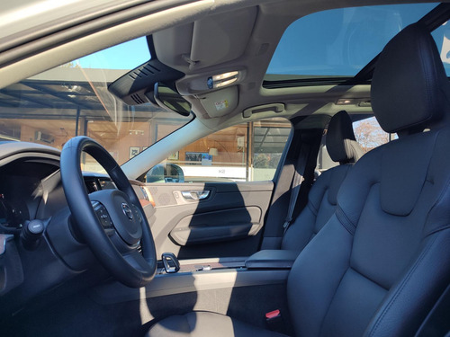 Volvo XC60 II B5 PLUS 4X4 2.0