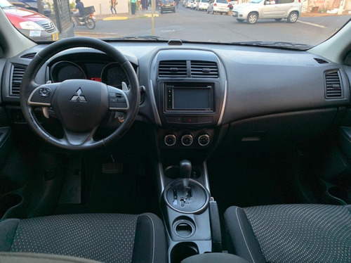 Imagem 8 de 10 de Mitsubishi Asx 2016 2.0 Gasolina Automatica