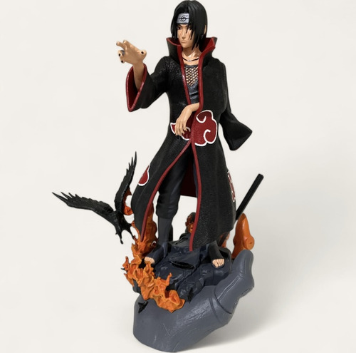 Figura Itachi Uchiha (altura 40cm)