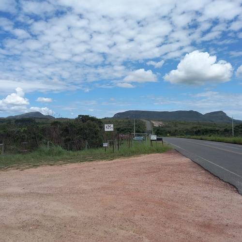 Vendo Chácara Escriturada Na Chapada Dos Veadeiros Com Rio