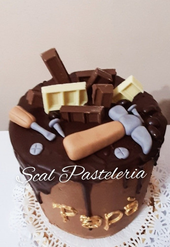Tortas Altas Drip Cake Temáticas Barbie Personalizadas