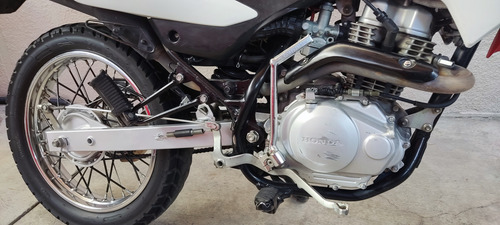 Honda Xr Modelo 2017 En Buenas Condiciones