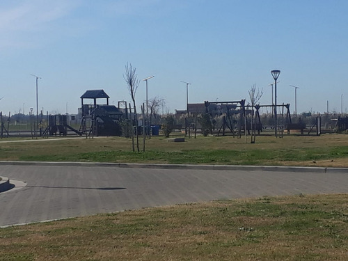 Terreno En Venta En Barrio Magallanes