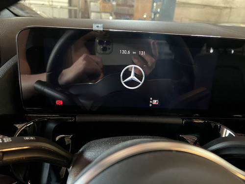 Mercedes-Benz GLA 200 progressive