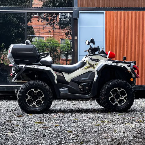 Can-am Outlander Max 2014