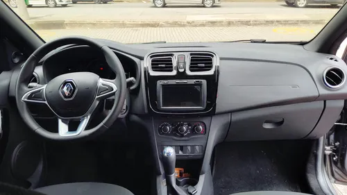 Renault Logan Life + 2024