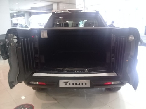 Imagen 10 de 17 de Fiat Toro Freedom 2.0 16v At9 4x4 Dc 0km 2023
