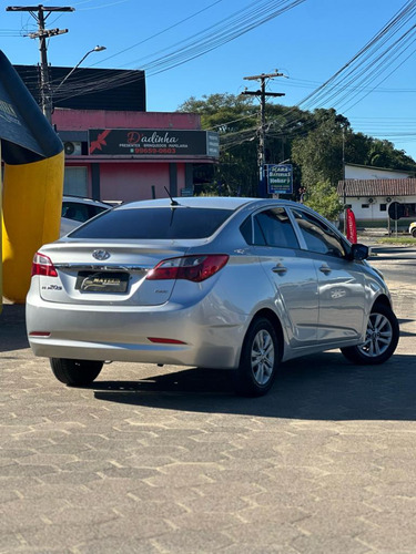 Hyundai HB20S 1.0 Flex 12V Mec. 4P