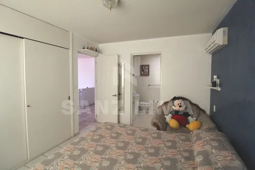 Arboledas 2a. Secc.: Amplia E Iluminada Casa, En Cerrada Con Control De Acceso