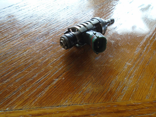 Imagen 3 de 3 de Vendo Inyector De Lexus Is250, Año 2007, # 23250-31020
