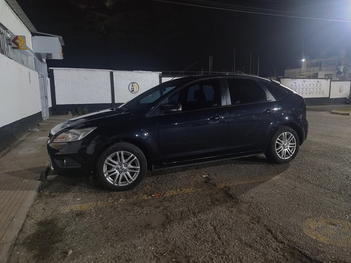 Ford Focus 2 2.0 Ghia Mt