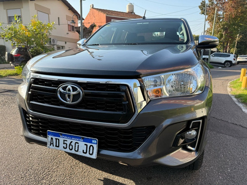 Toyota Hilux Pick-Up 2.8 Cd Srv 177cv 4x4 At