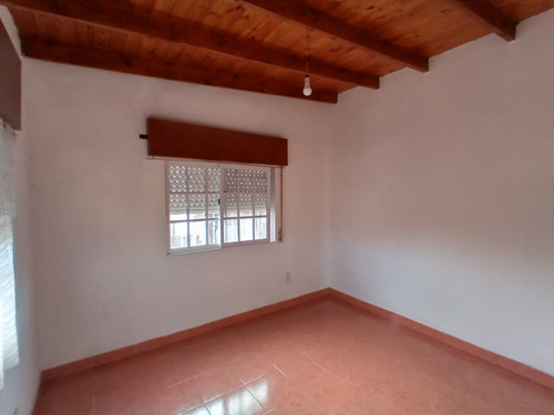 Imagen 6 de 9 de Se Alquila Hermoso Departamento En Loma Verde