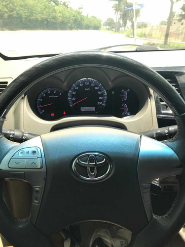 Toyota Sw4 2013 3.0 Srv 7l 4x4 Aut. 5p