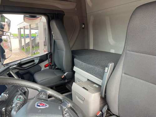 Scania R540 2024 6x4 Traçado Highline
