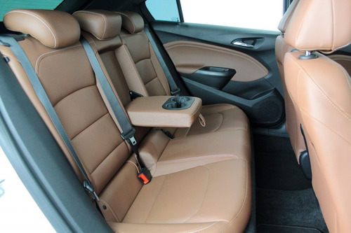 Imagem 16 de 19 de Chevrolet Cruze - Sport6 Premier - 2020