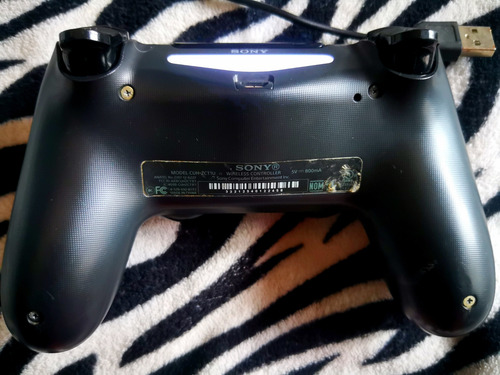 Control Inalámbrico Sony Playstation Dualshock 4 Negro (Usado)
