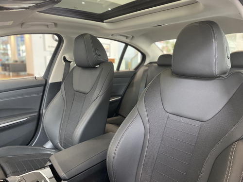 BMW Serie 3 2.0 320i Sedan Sportline