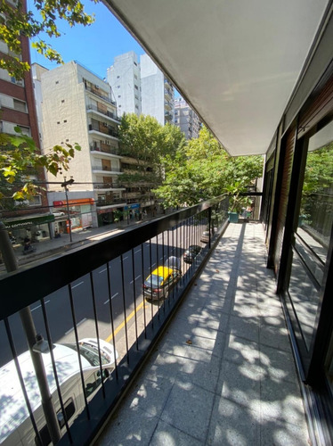 Imagen 20 de 20 de Espectacular Piso Entero En Pleno Centro De 240m2 Cubiertos Amoblado