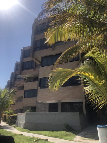 Venta De Apartamento Pent-house En Conj Res Los Timones, Higuerote, Estado Miranda. Mr