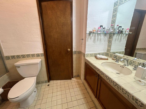 Venta Casa En Colonia José De Los Cedros José María Castorena