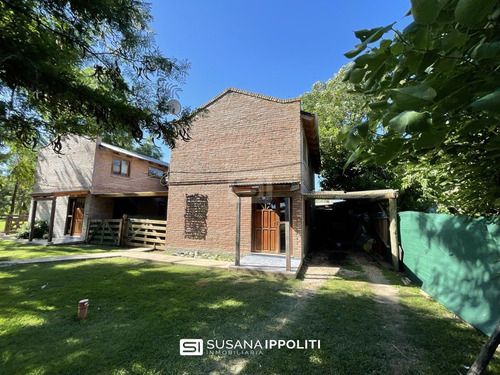 Casas En Venta 1 Y 2 Dormitorios Barrio Beaudrix Roldan
