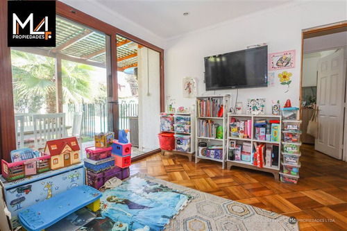 Casa En Venta En Ñuñoa